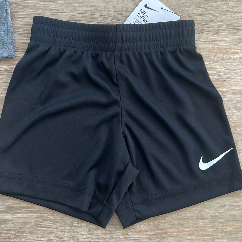 Nike Dri-Fit Boys Activewear Set Graphic T-Shirt Shorts 2T 3T - Picture 7 of 8